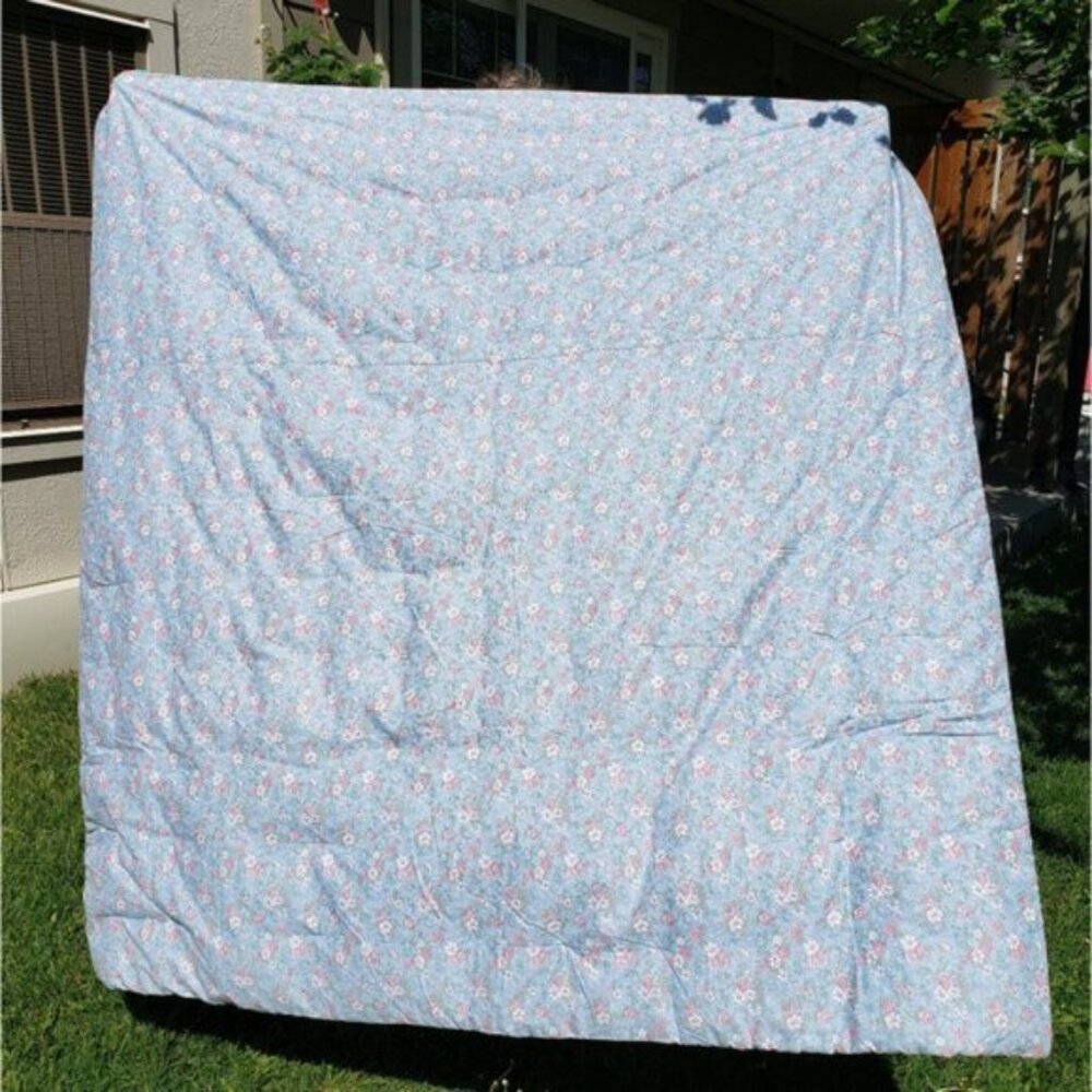 (💥3/$50) Vtg Nine Patch Quilt Square Lap Blanket Floral Fabric Patchwork - Picture 2 of 10
